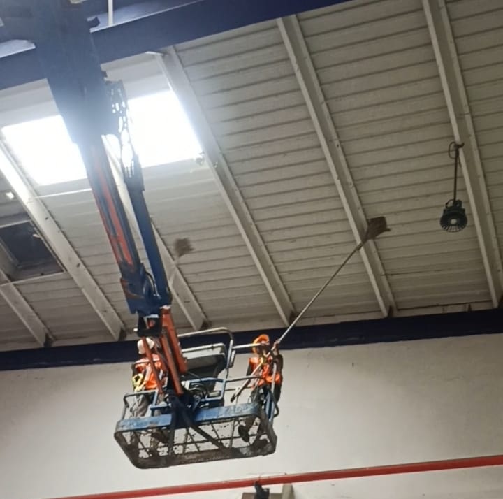 High Rise Roof & Structure Cleaning